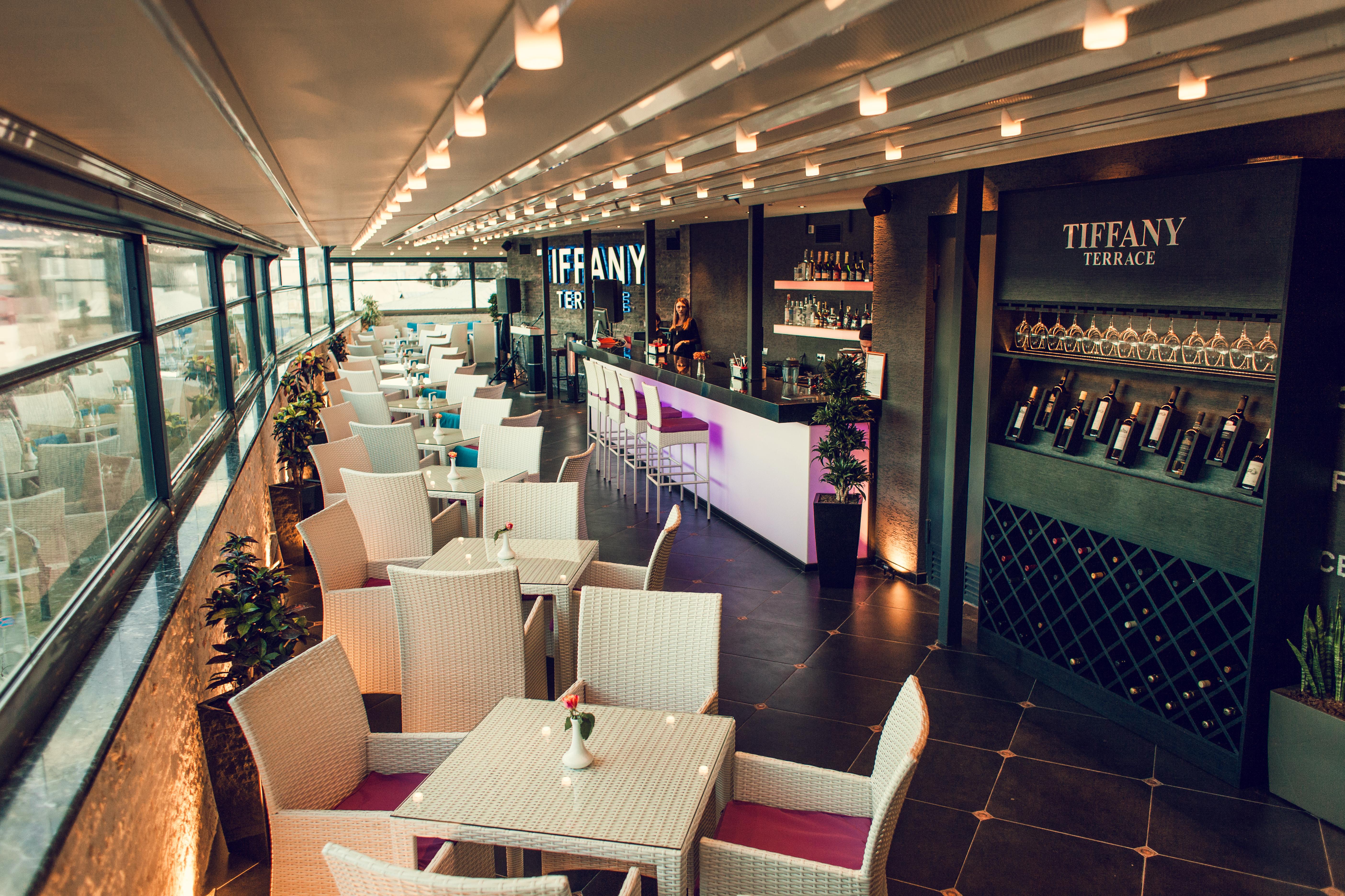 River Side Hotel Tbilisi Bagian luar foto The interior of the lounge