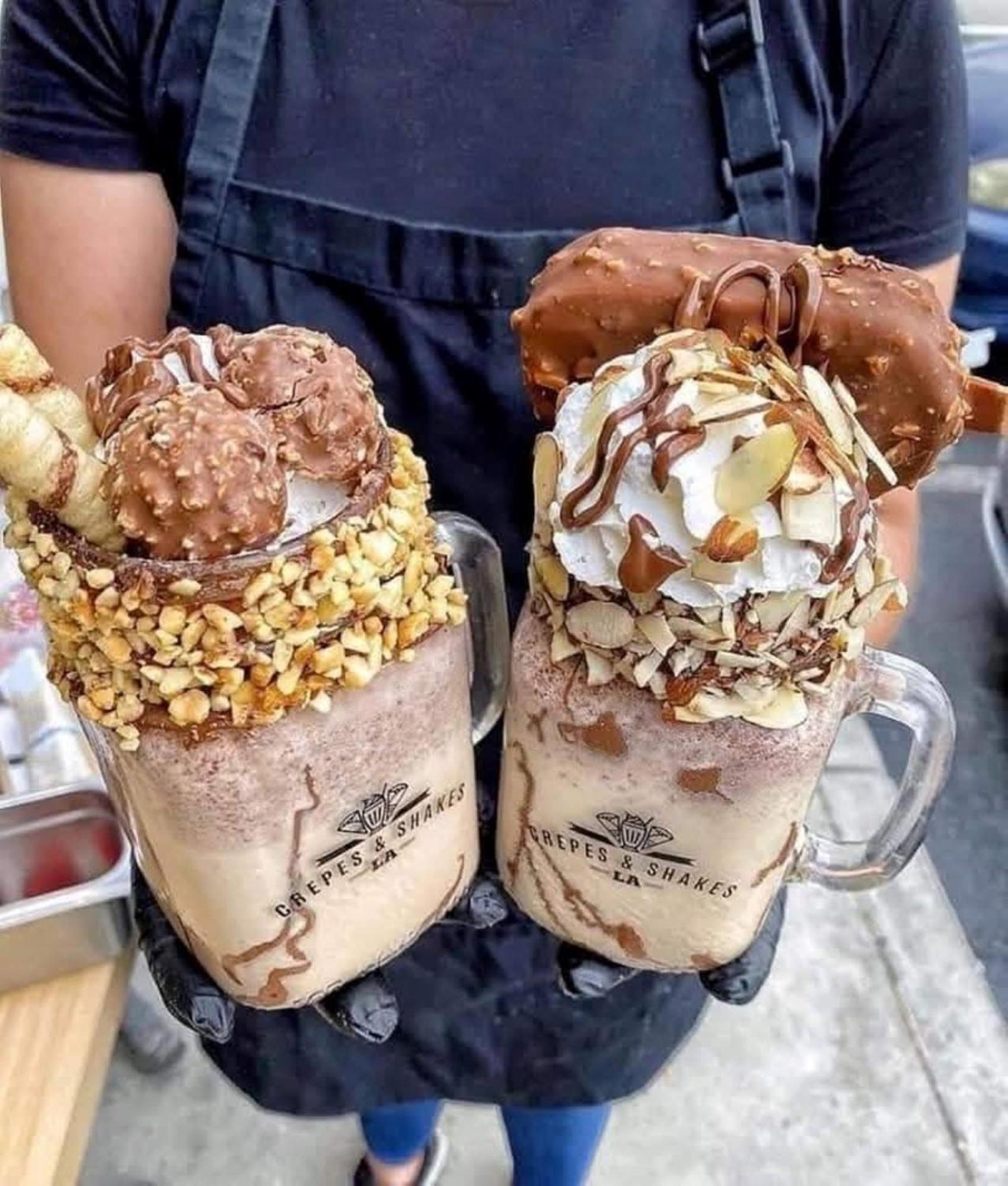 River Side Hotel Tbilisi Bagian luar foto Milkshakes